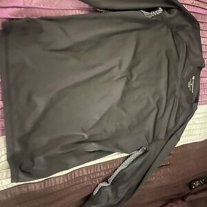 Men's Medium shirt - Long Sleeve Performance Tee - Black- like new